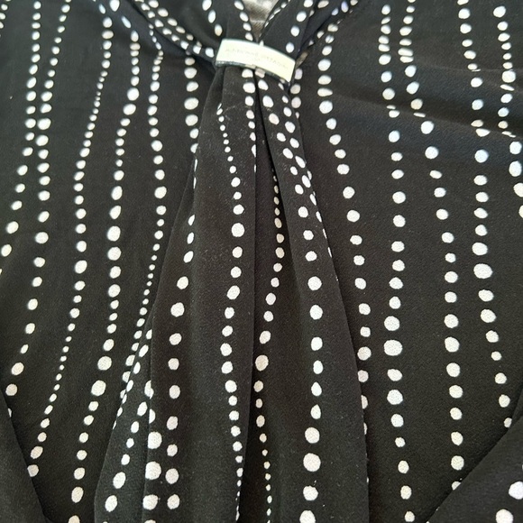 NWOT Adrienne Vittadini Black/White Knit Front Tie - Picture 9 of 9